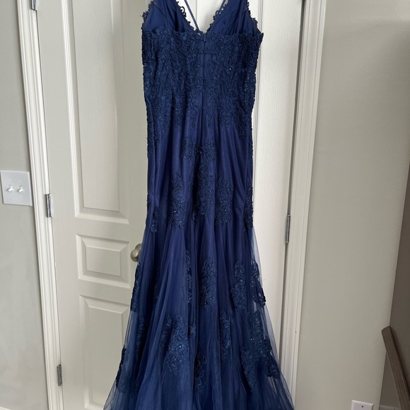 Navy formal dress - Picture 4 of 9